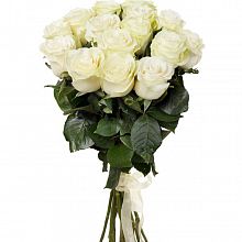 15 элитных белых роз